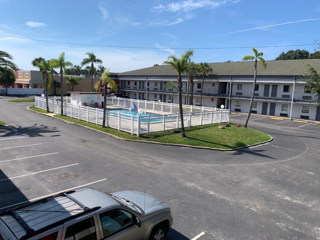 La Casa Inn New Port Richey Gulf Beach Us-19 Esterno foto